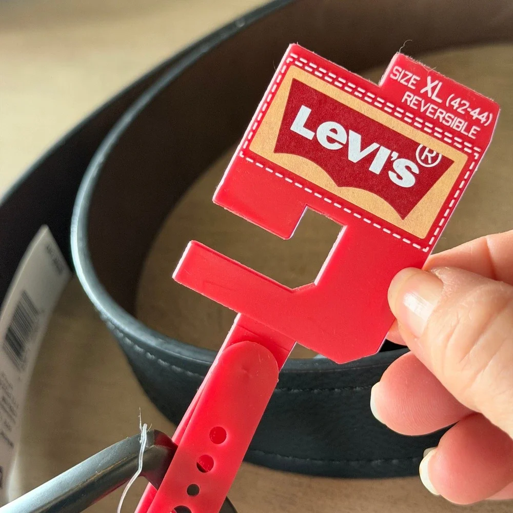 Levis Mens‎ Reversible Belt Black Brown Gunmetal Buckle Size XL 42-44 NEW